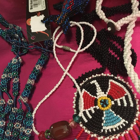 8/8/25 To be modified- 🌴Seed Bead Jewelry Bundle - 138 -I plan to take it apart - Picture 4 of 5